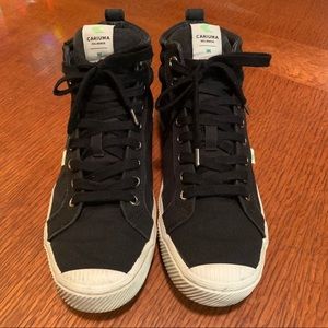 Cariuma High-Top Sneakers